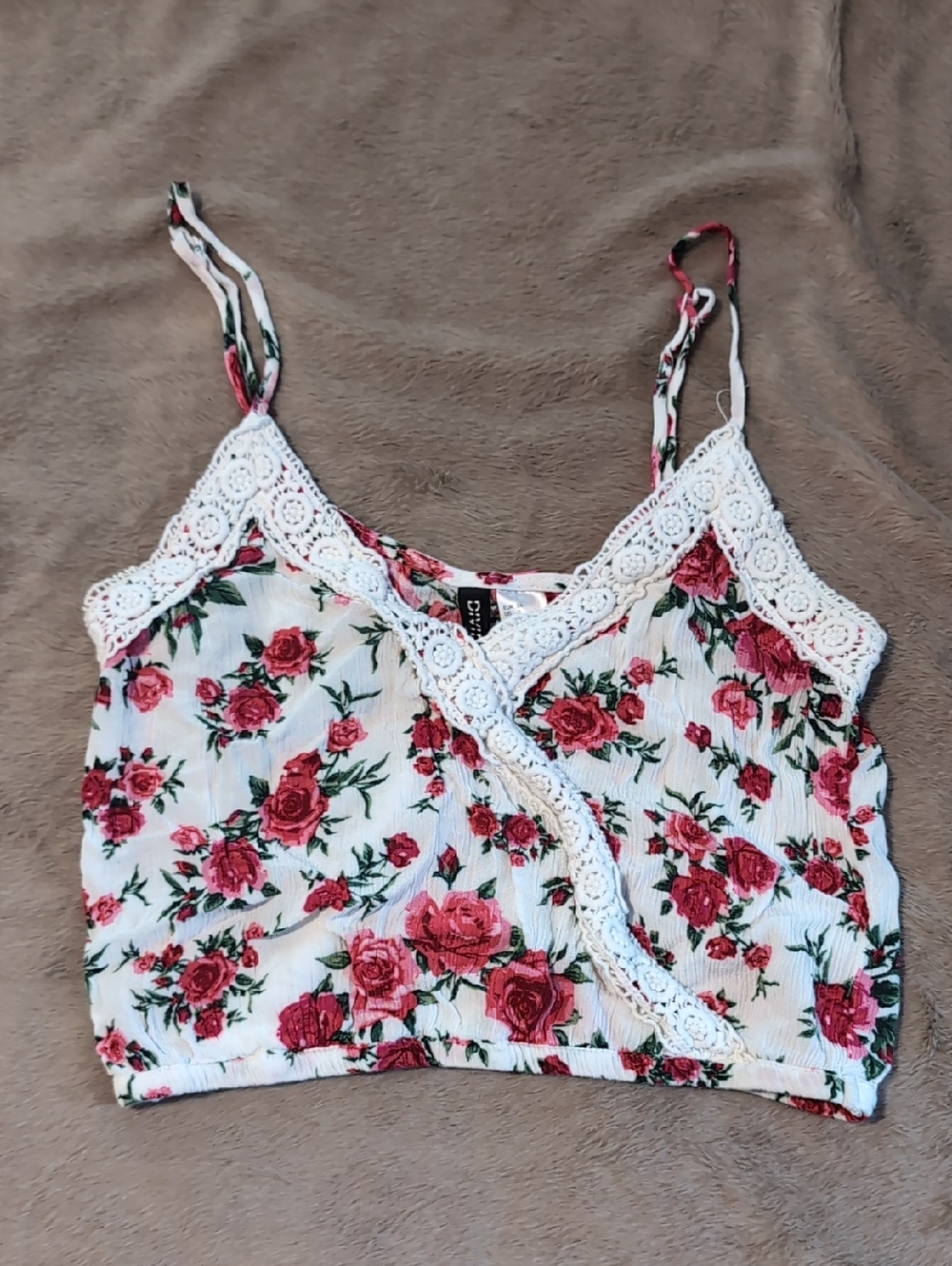 Divided Floral Lace Trim Crop Top - White with Pink Roses